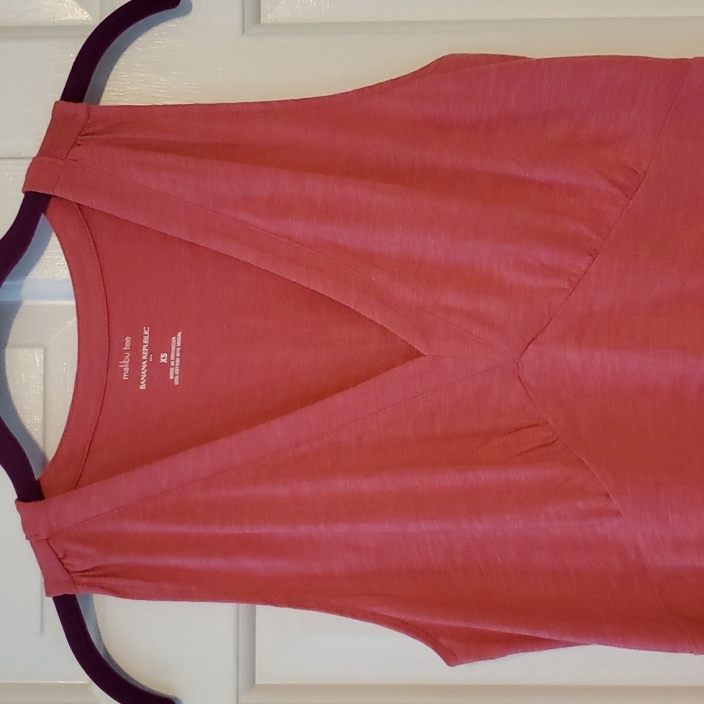 Peplum Style V-neck Tank Top - Picture 7 of 10